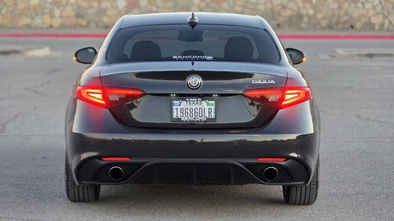 2017 Alfa Romeo Giulia Ti