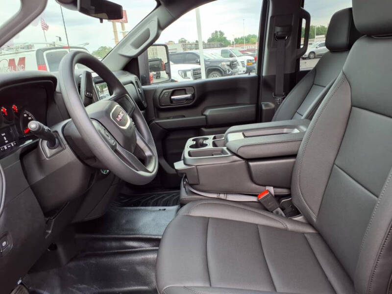 2025 GMC Sierra 3500HD