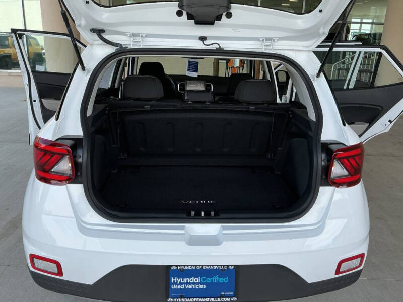 2025 Hyundai Venue SEL