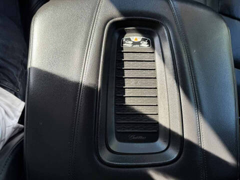 2020 Cadillac Escalade Luxury