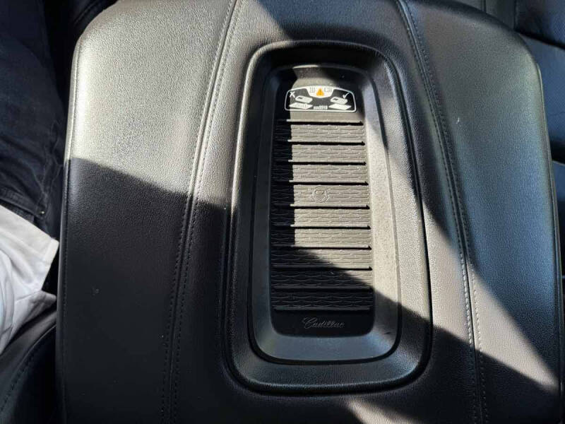 2020 Cadillac Escalade Luxury