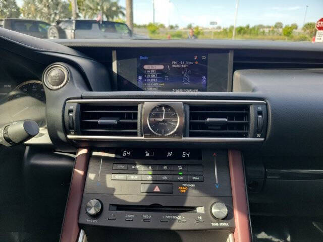 2020 Lexus IS 300