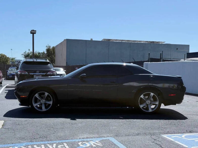 2017 Dodge Challenger