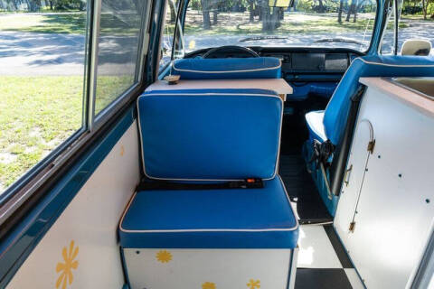 1973 Volkswagen Bus