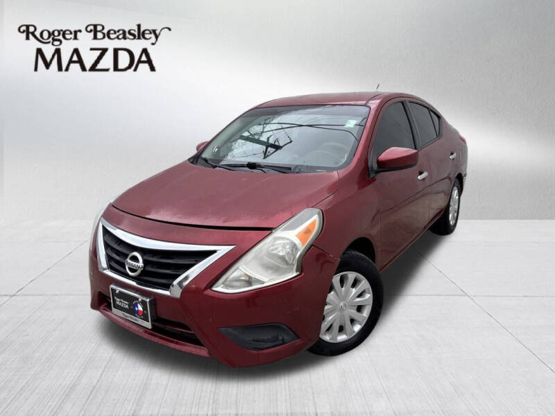 2019 Nissan Versa