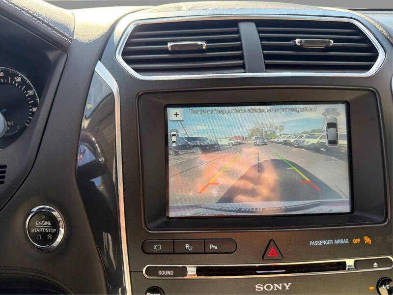 2017 Ford Explorer Platinum