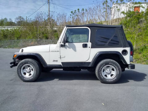 1998 Jeep Wrangler for sale at Jaxx Auto Outlet in Yeagertown PA