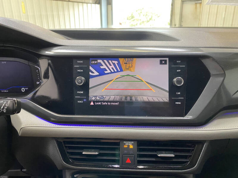 2024 Volkswagen Taos SEL 4Motion