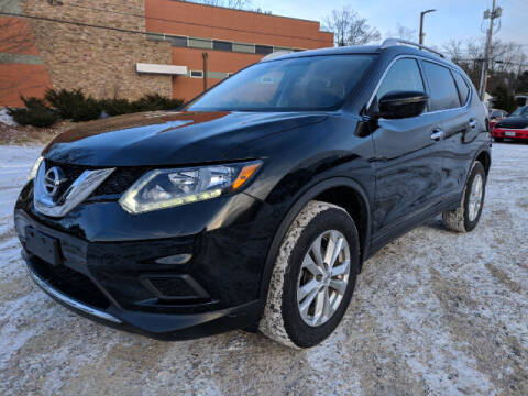 2016 Nissan Rogue for sale at DILLON LAKE MOTORS LLC in Zanesville OH