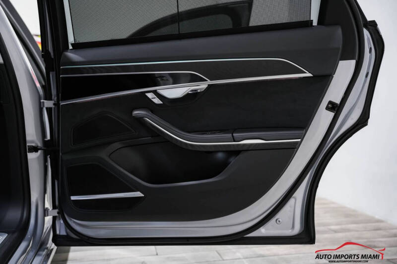 2022 Audi A8 L quattro 55 TFSI