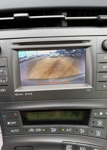 2013 Toyota Prius Three