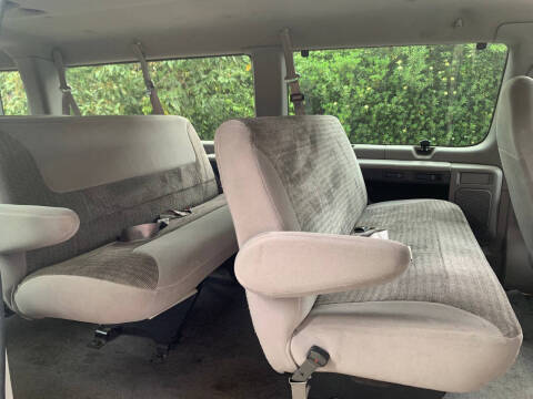 1999 Ford E-350 XLT SD