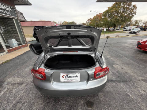 2010 Mazda MX-5 Miata Sport