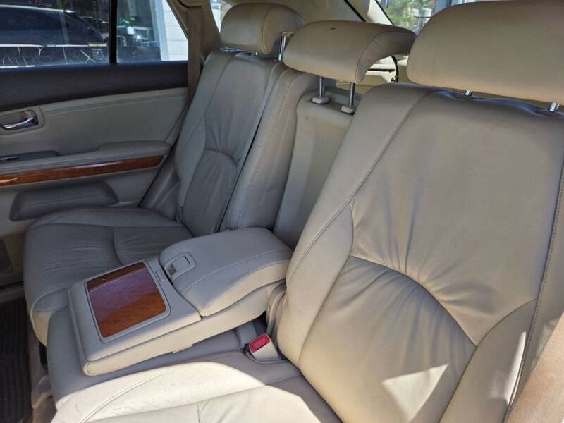 2004 Lexus RX 330