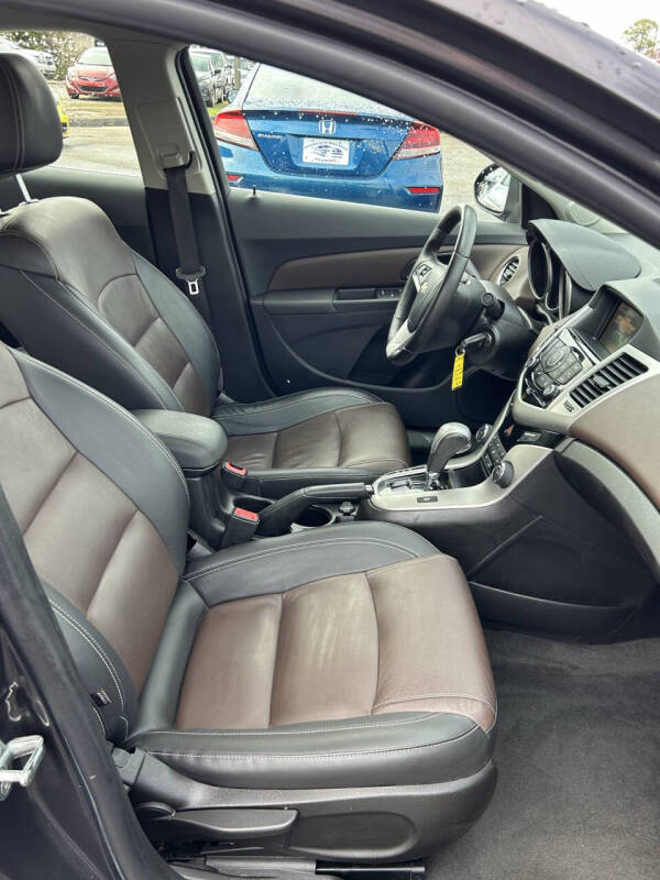 2016 Chevrolet Cruze Limited 2LT Auto