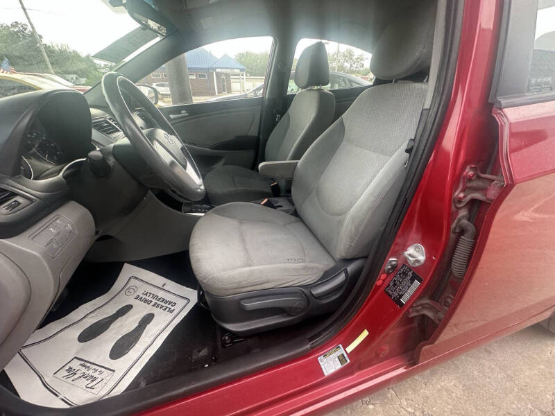 2013 Hyundai Accent GLS