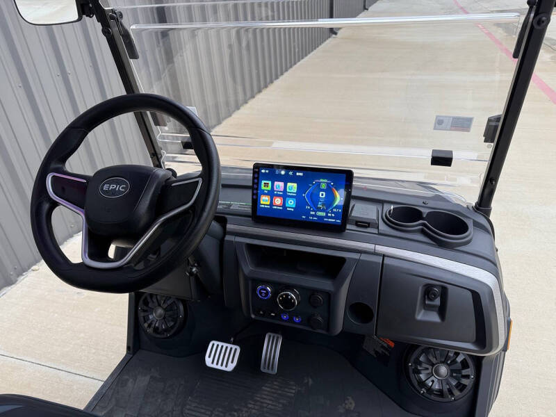 2025 Epic Carts E40FX