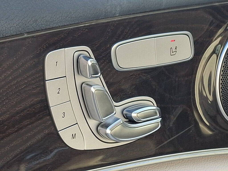 2017 Mercedes-Benz E-Class E 300