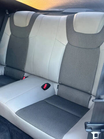 2016 Hyundai Genesis Coupe