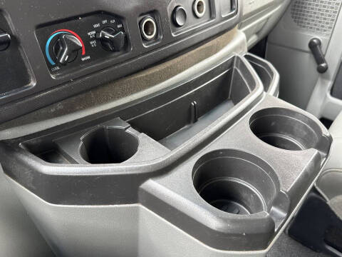 2009 Ford E-Series E-350 SD