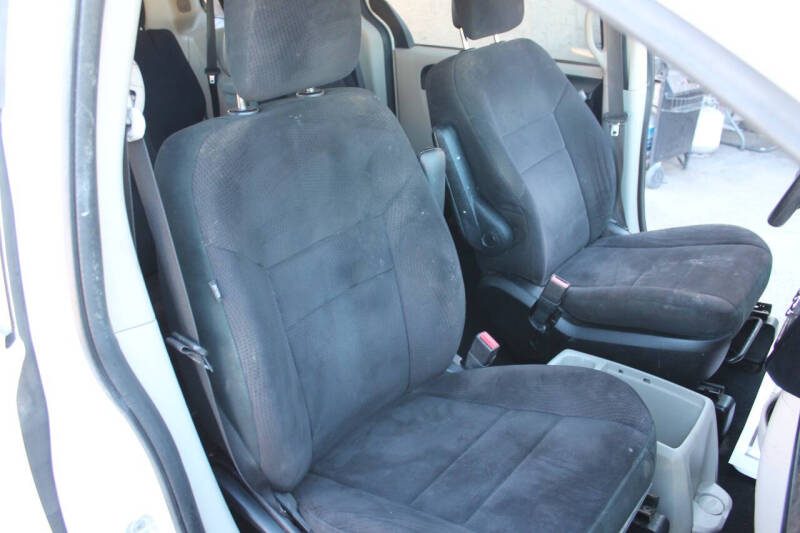 2011 Dodge Grand Caravan Express