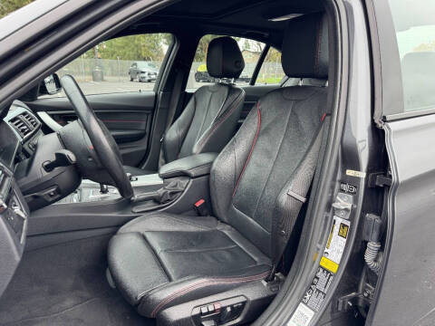 2013 BMW 3 Series 328i xDrive