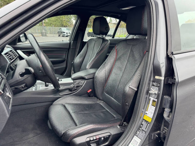 2013 BMW 3 Series 328i xDrive