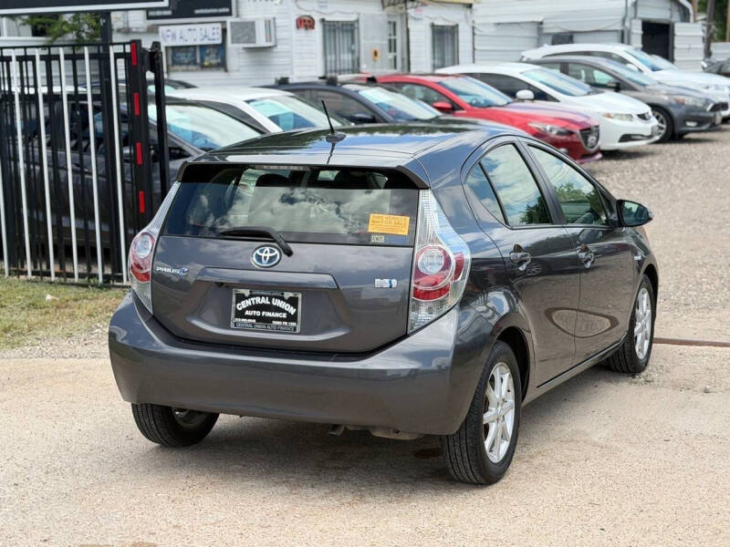 2013 Toyota Prius c Four