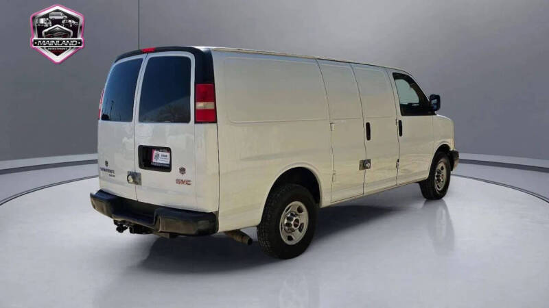 2015 GMC Savana 2500