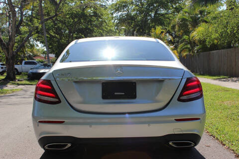 2019 Mercedes-Benz E-Class E 300