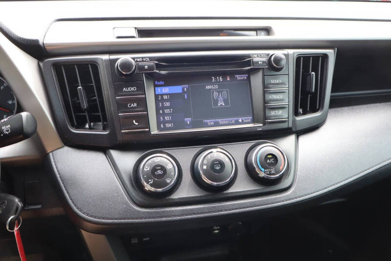 2016 Toyota RAV4 LE