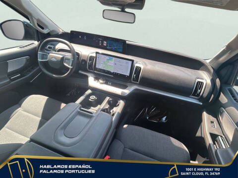 2025 Ford Expedition Active