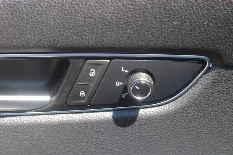 2017 Volkswagen Passat 1.8T S