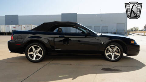 2003 Ford Mustang SVT Cobra