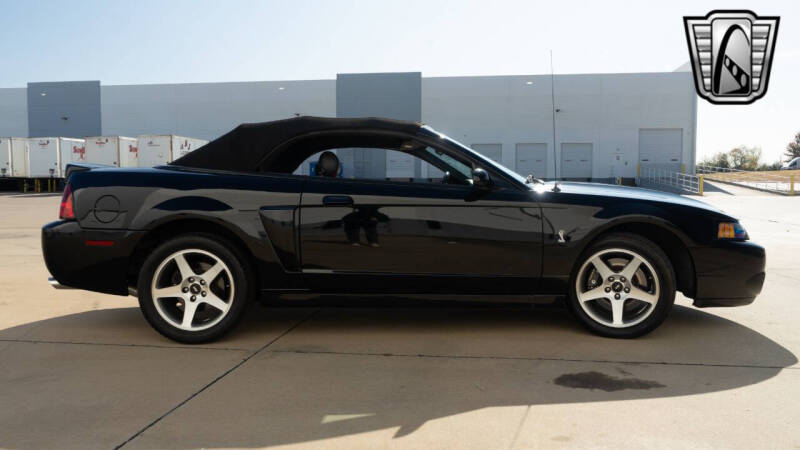 2003 Ford Mustang SVT Cobra