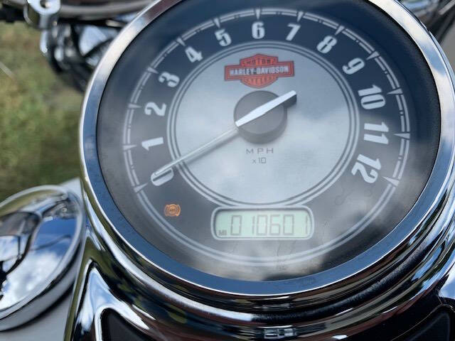 2012 Harley-Davidson FLSTC HERITAGE SOFTAIL CLASSIC