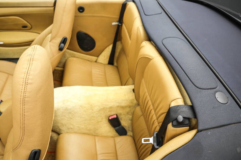 1999 Porsche 911 Carrera