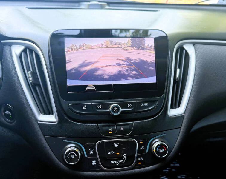 2022 Chevrolet Malibu RS