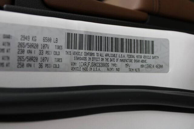 2019 Jeep Grand Cherokee Summit