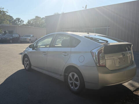 2013 Toyota Prius Two