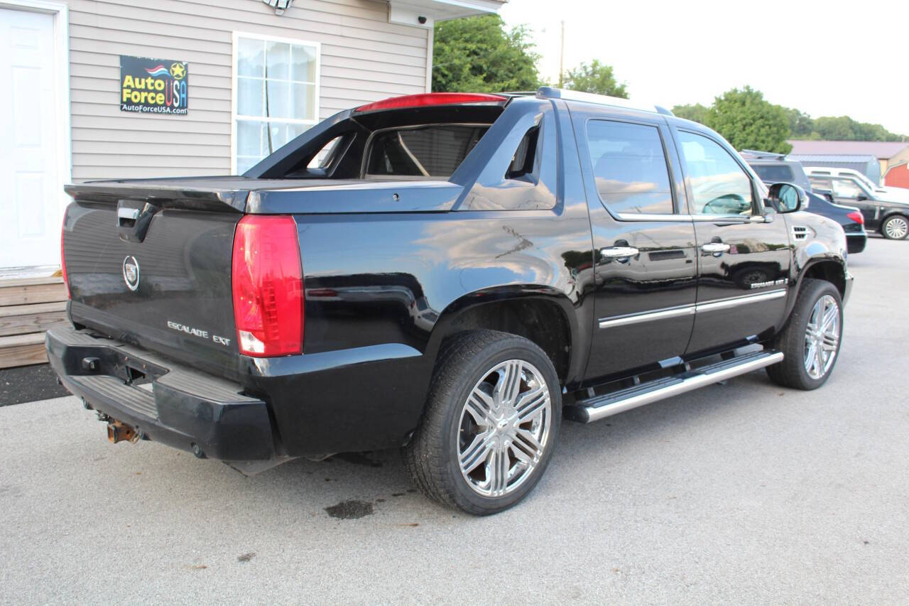 2007 Cadillac Escalade EXT for sale at Auto Force USA in Elkhart, IN