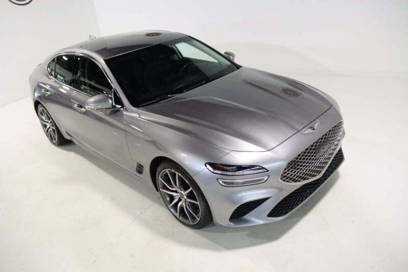 2023 Genesis G70