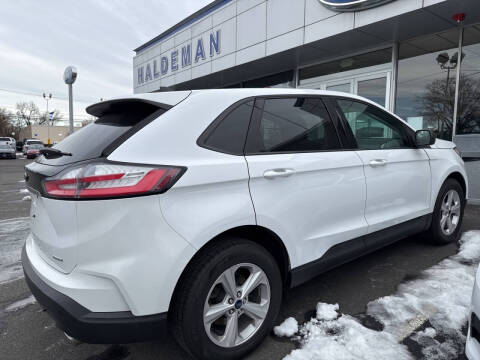 2020 Ford Edge SE