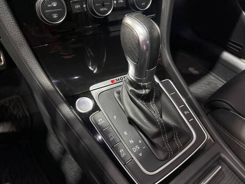 2018 Volkswagen Golf R 4Motion