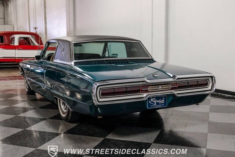 1966 Ford Thunderbird