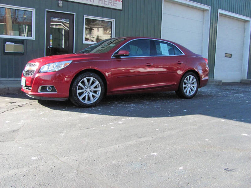 2013 Chevrolet Malibu 2LT photo 2