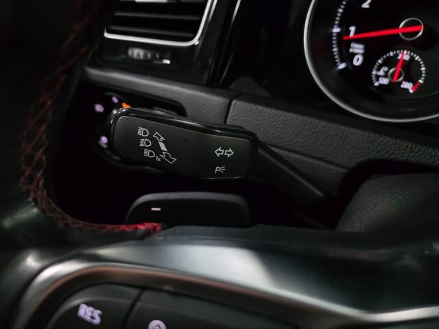 2021 Volkswagen Golf GTI Autobahn