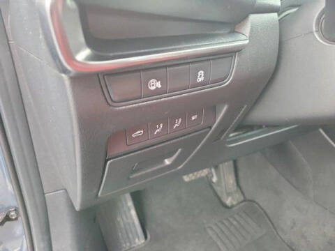 2025 Mazda Mazda3 Sedan 2.5 S Carbon Edition