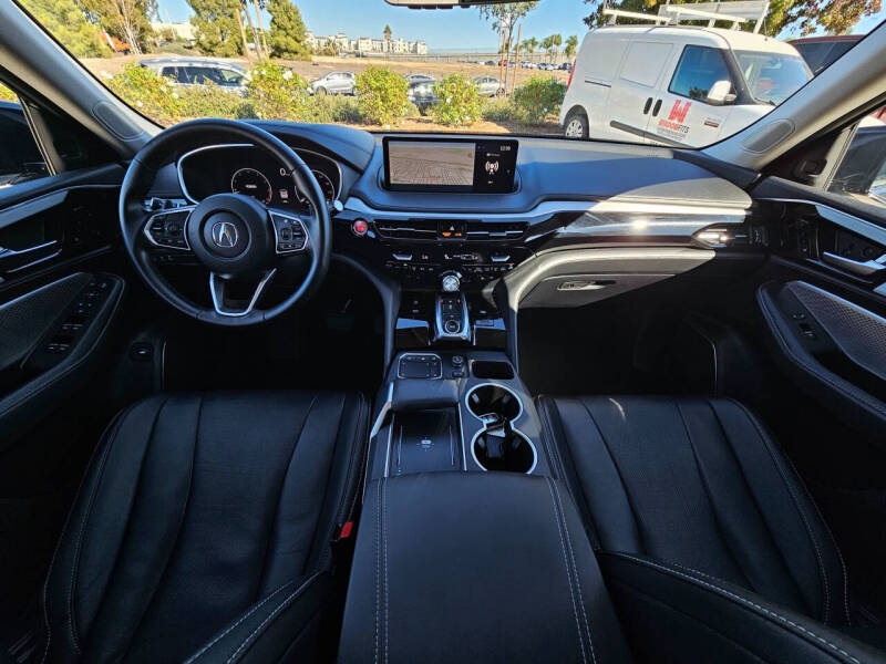 2024 Acura MDX w/Tech