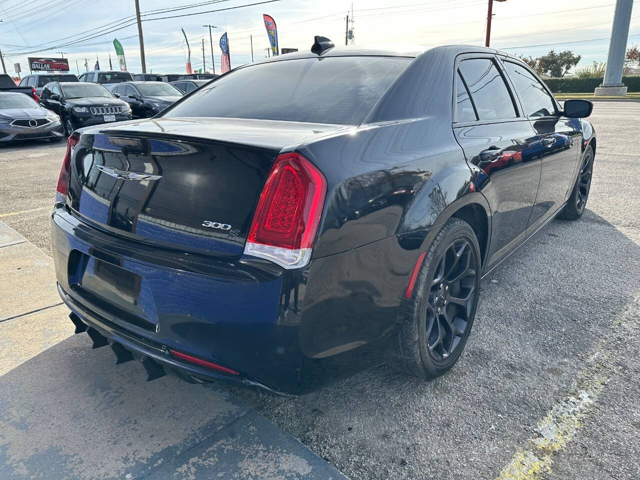 2020 Chrysler 300 for sale at Auto One Motors in Garland, TX